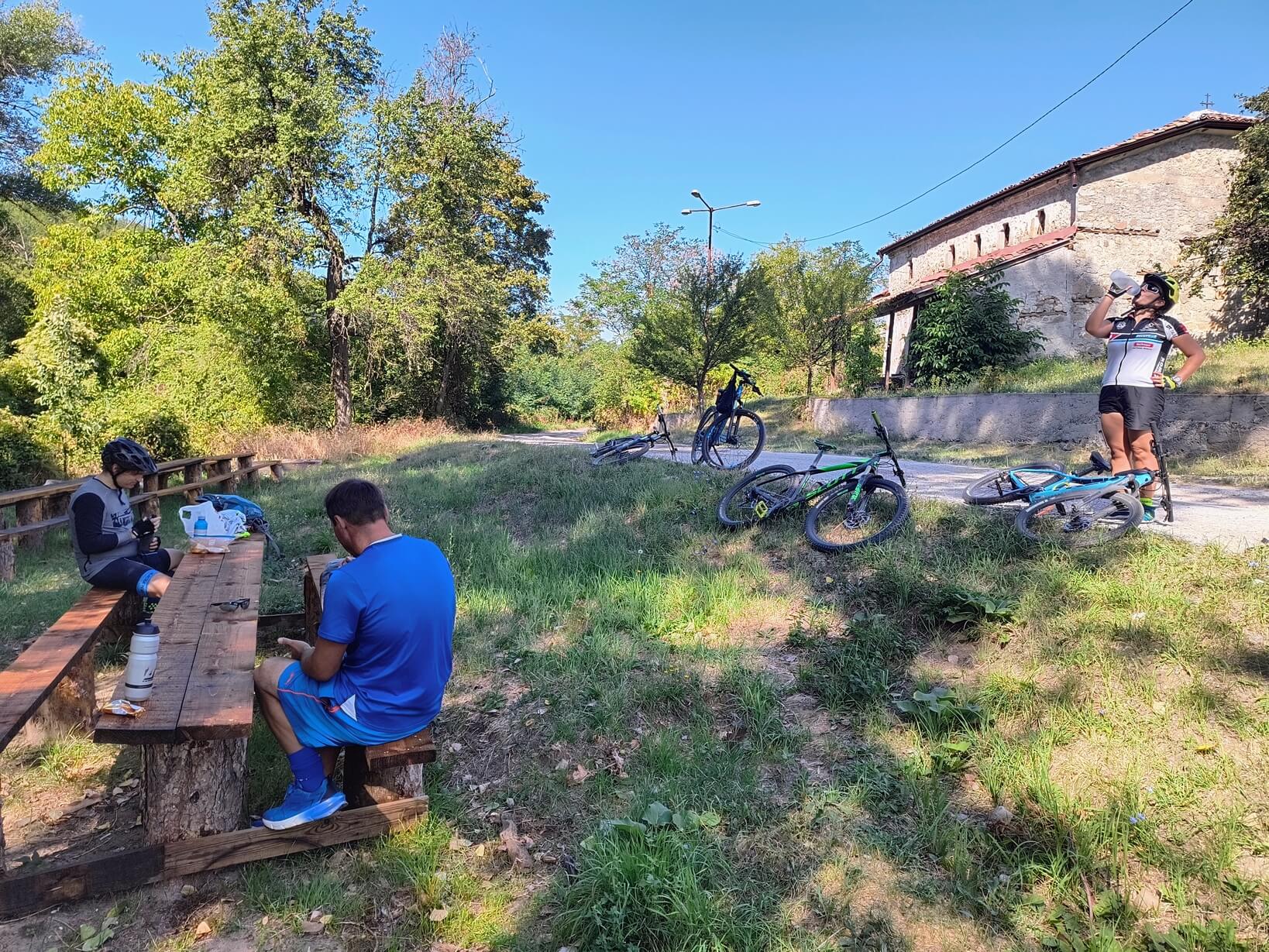 ханчето в Сенокос