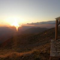 Залез над албанските планини