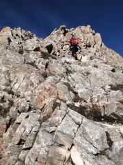 Началото на Джамджиевите Скали