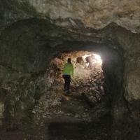 В пещерата Шаралия