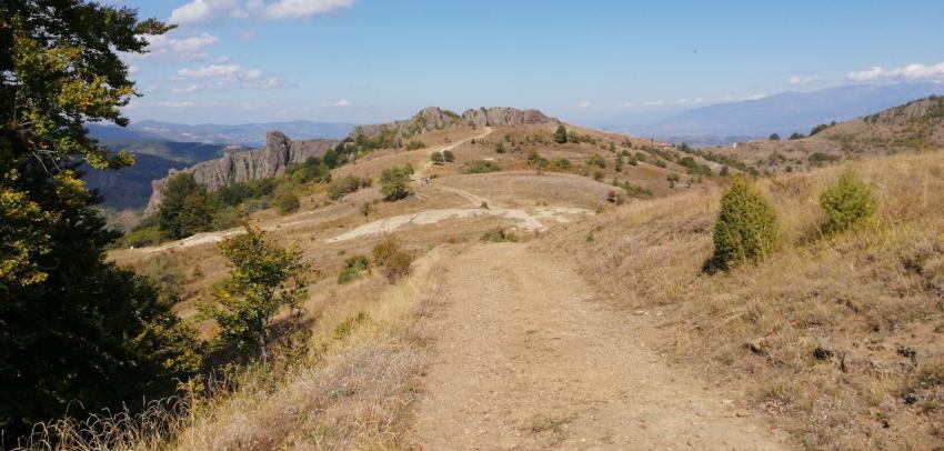 Коматинските скали вече пред нас