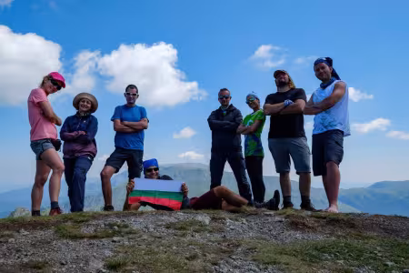 Ден 2: от заслон Ботев до хижа Добрила