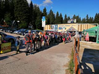 Опашка пред лифта в Боровец